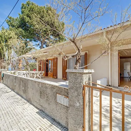 Manresa Holiday home *